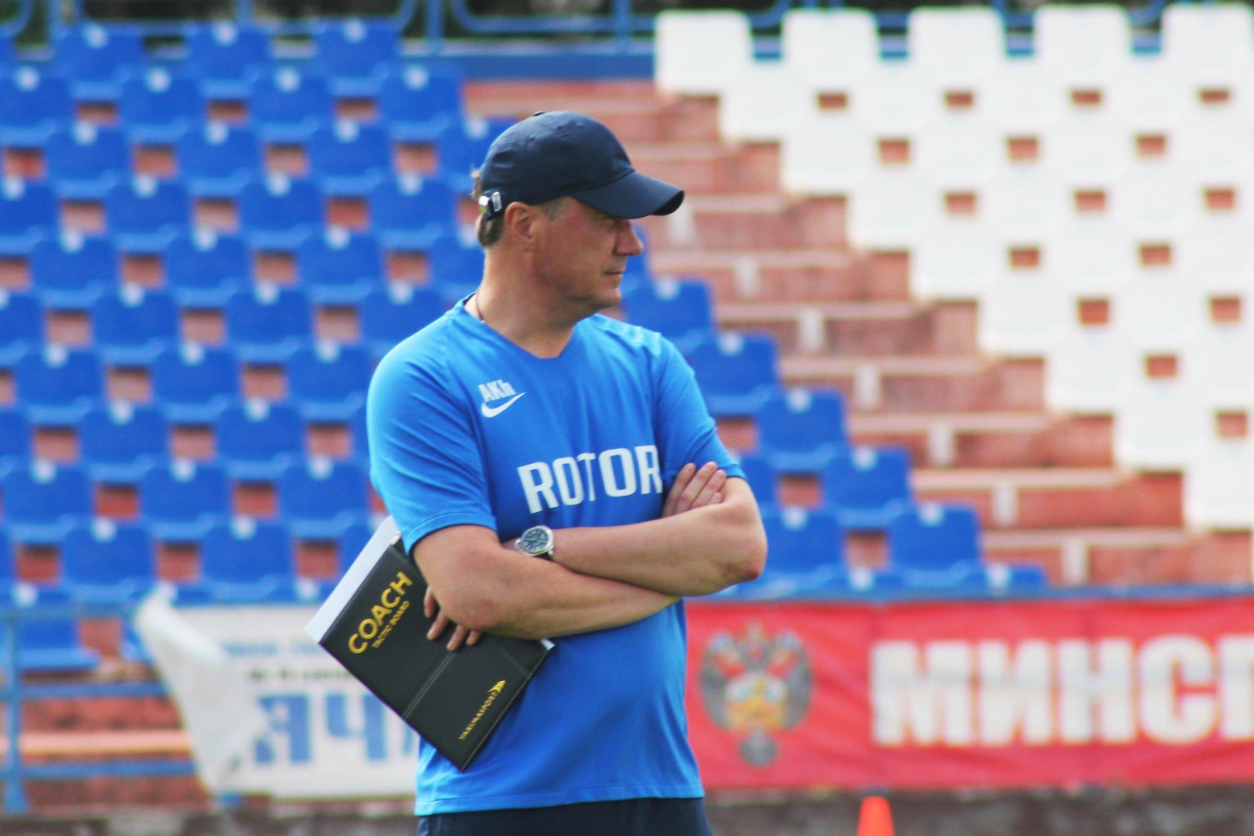 Официально: экс-тренера Динамо Хацкевича уволили из российского клуба Официально: экс-тренера Динамо Хацкевича уволили из российского клуба