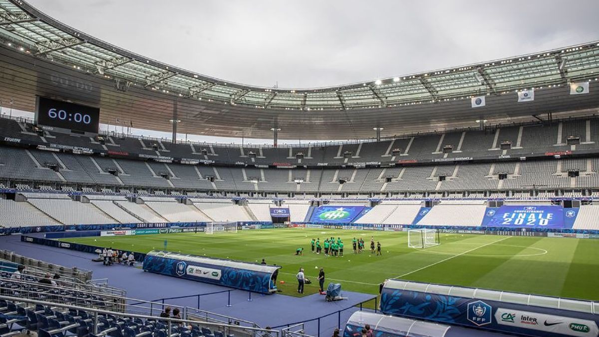 Стад-де-Франс превратят в центр вакцинации Стад-де-Франс превратят в центр вакцинации