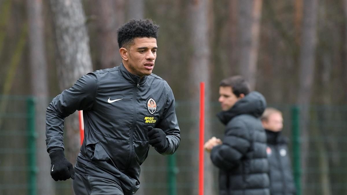 Тайсона перевели у дубль Шахтаря через поведінка у матчі з Ромою Тайсона перевели у дубль Шахтаря через поведінка у матчі з Ромою