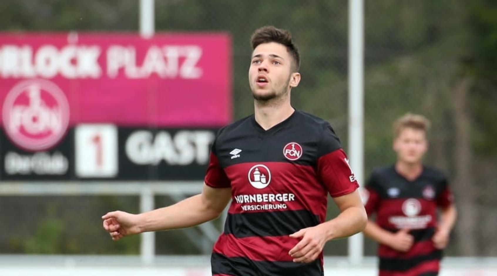 Украинец Шуранов отметился дебютным голом в матче второй Бундеслиги: видео Украинец Шуранов отметился дебютным голом в матче второй Бундеслиги: видео