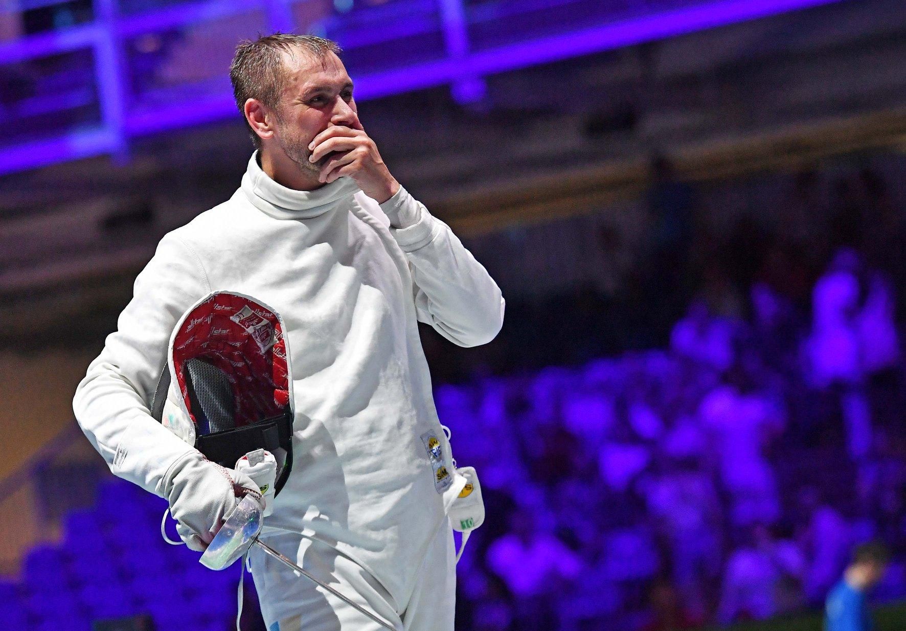 Украинский гимн в России: шпажист Рейзлин выиграл золото этапа Кубка мира Украинский гимн в России: шпажист Рейзлин выиграл золото этапа Кубка мира