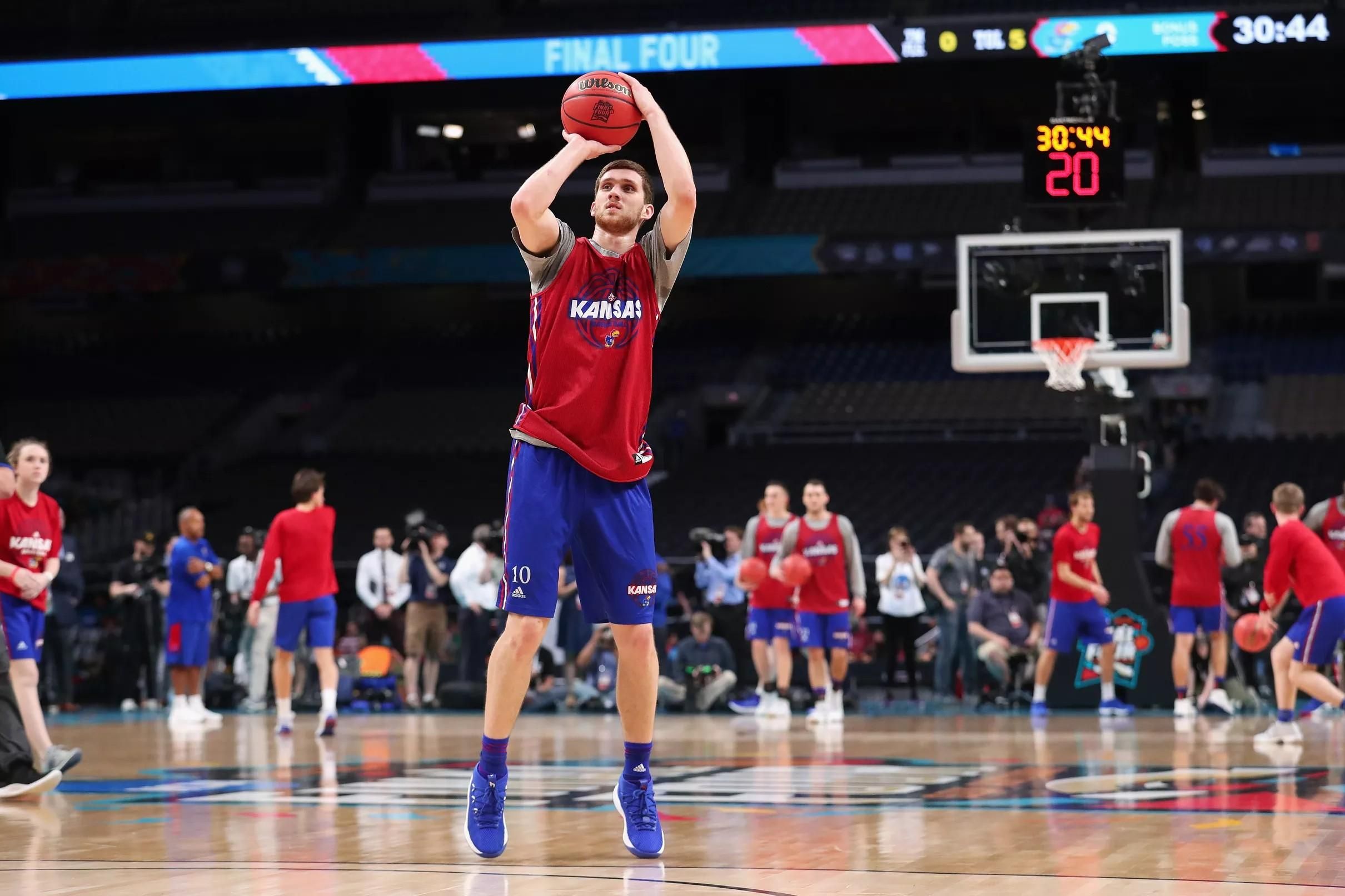 Х'юстон – Оклахома-Сіті результат та відео матчу 21.03.2021 Х'юстон – Оклахома-Сіті результат та відео матчу 21.03.2021