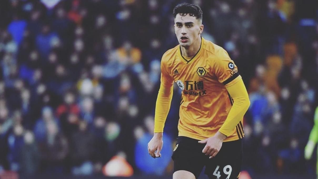 Футболист Макс Килман с Вулверхэмптона получает украинский паспорт Футболист Макс Килман с Вулверхэмптона получает украинский паспорт