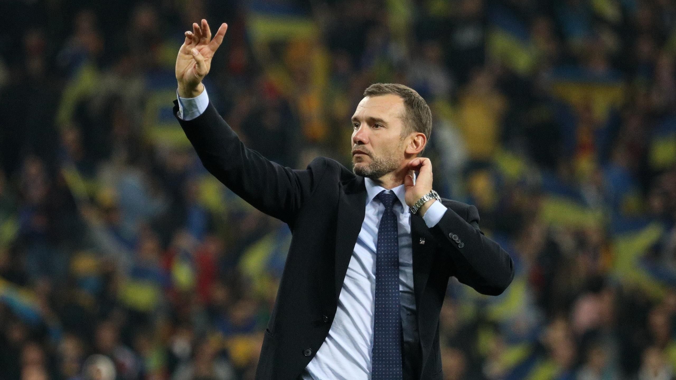 Шевченко выдал эмоциональную речь на первой тренировке сборной Украины: видео Шевченко выдал эмоциональную речь на первой тренировке сборной Украины: видео