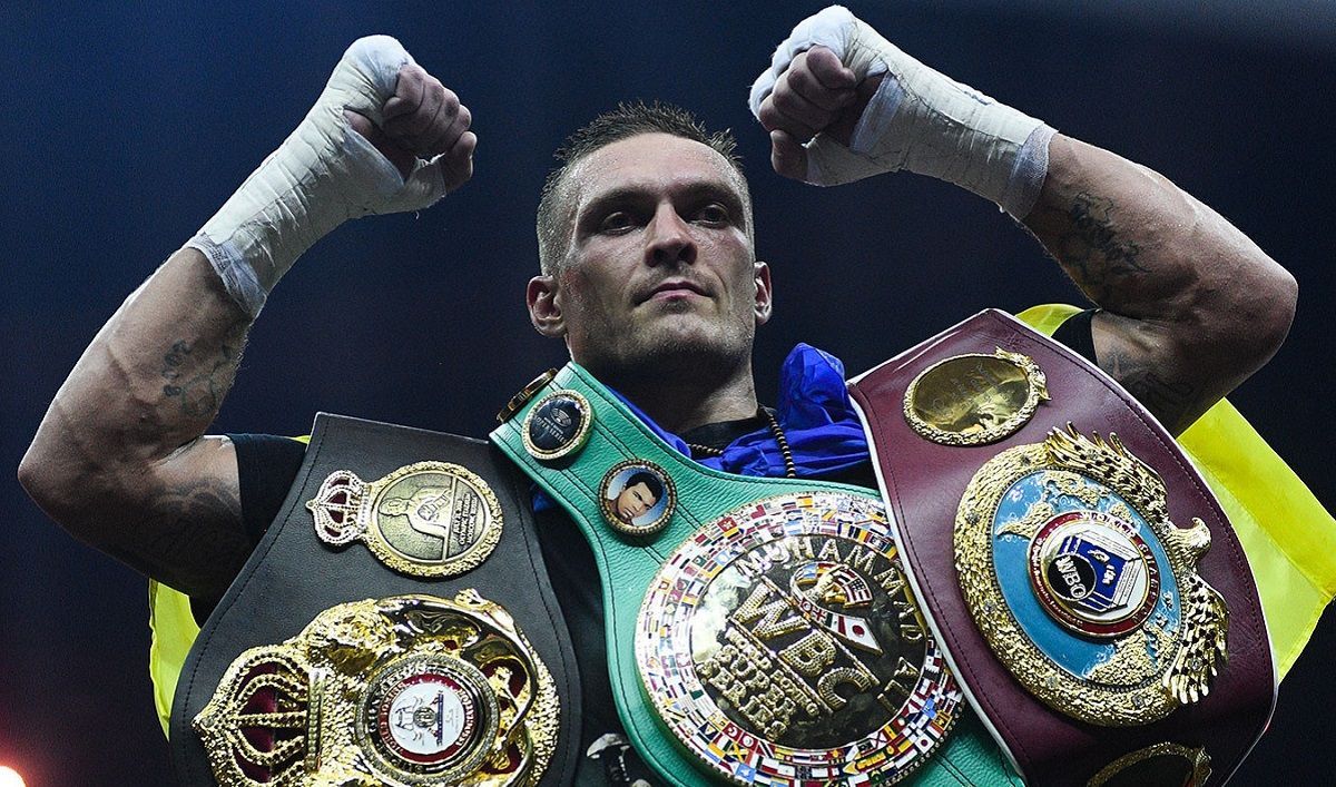 Готов попробовать себя в UFC, – Усик получил неожиданное предложение Готов попробовать себя в UFC, – Усик получил неожиданное предложение