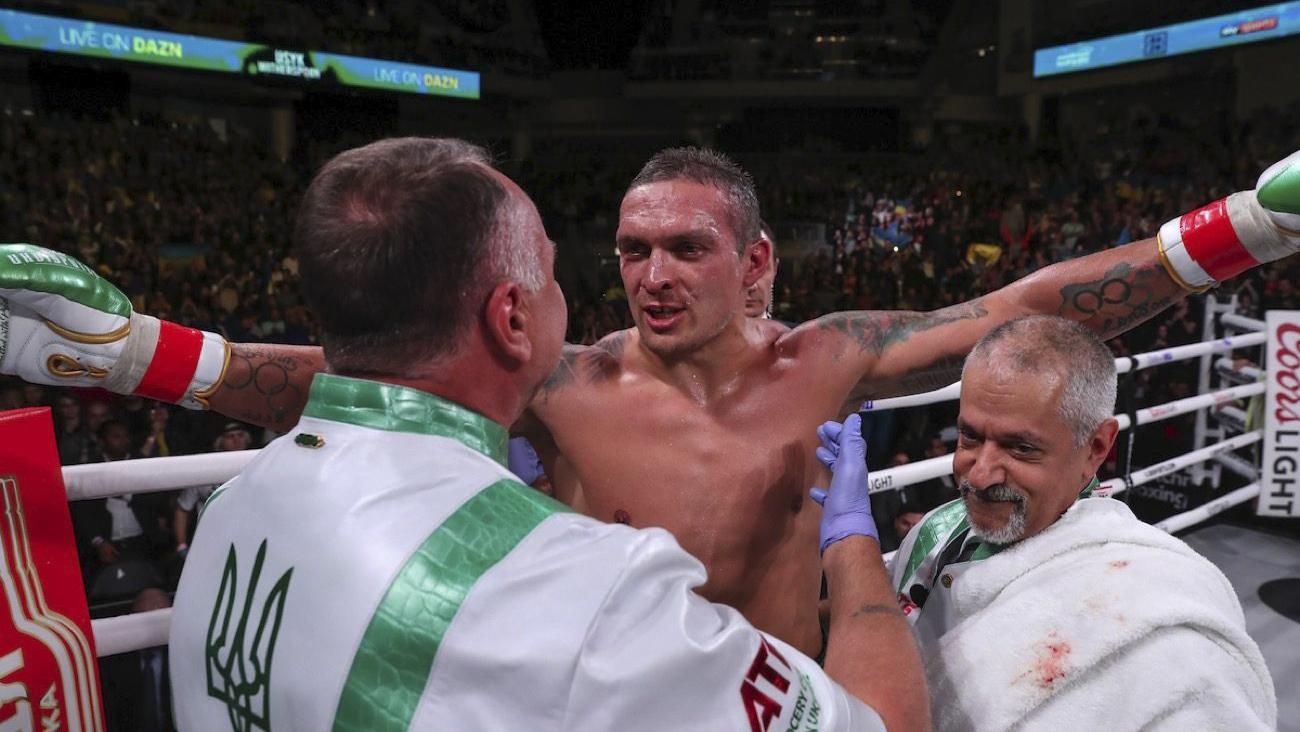 Промоутер обсуждает бой Александра Усика в Киеве Промоутер обсуждает бой Александра Усика в Киеве