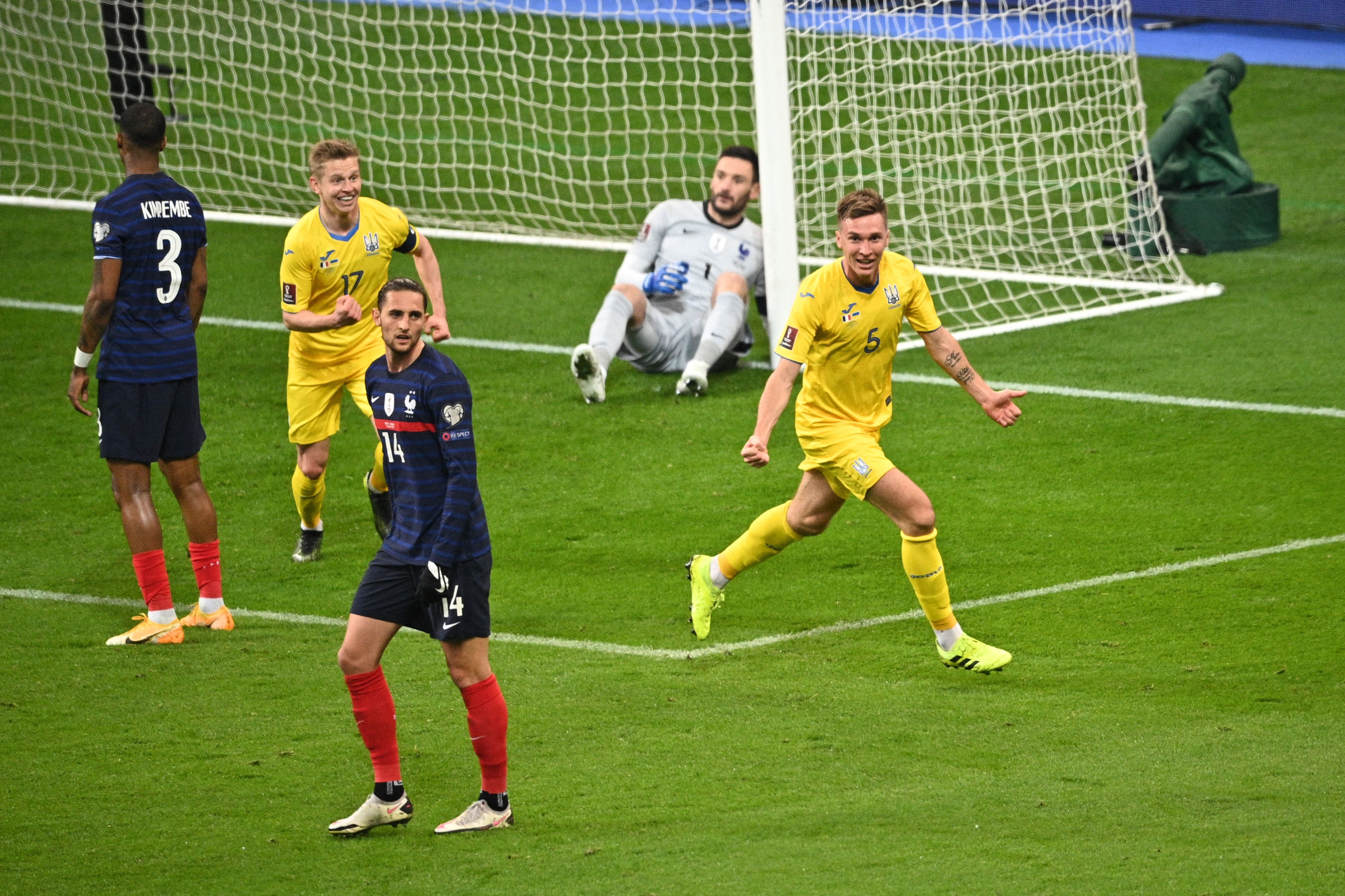 Гол сборной Украины в ворота Франции неожиданно переписали на Сидорчука: видео Гол сборной Украины в ворота Франции неожиданно переписали на Сидорчука: видео
