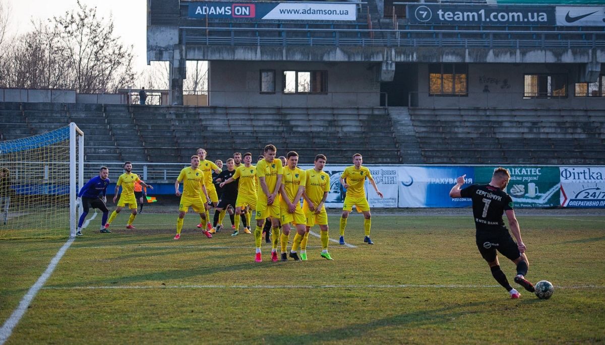 Гол Сергійчука зі штрафного у дев'ятку вирвав перемогу Вересу – відео Гол Сергійчука зі штрафного у дев'ятку вирвав перемогу Вересу – відео
