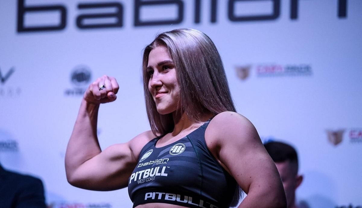 Шакалова редким броском через себя победила соперницу в Польше Шакалова редким броском через себя победила соперницу в Польше