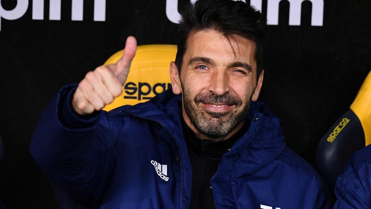 Буффон может стать одноклубником Малиновского ради рекорда Серии А Буффон может стать одноклубником Малиновского ради рекорда Серии А