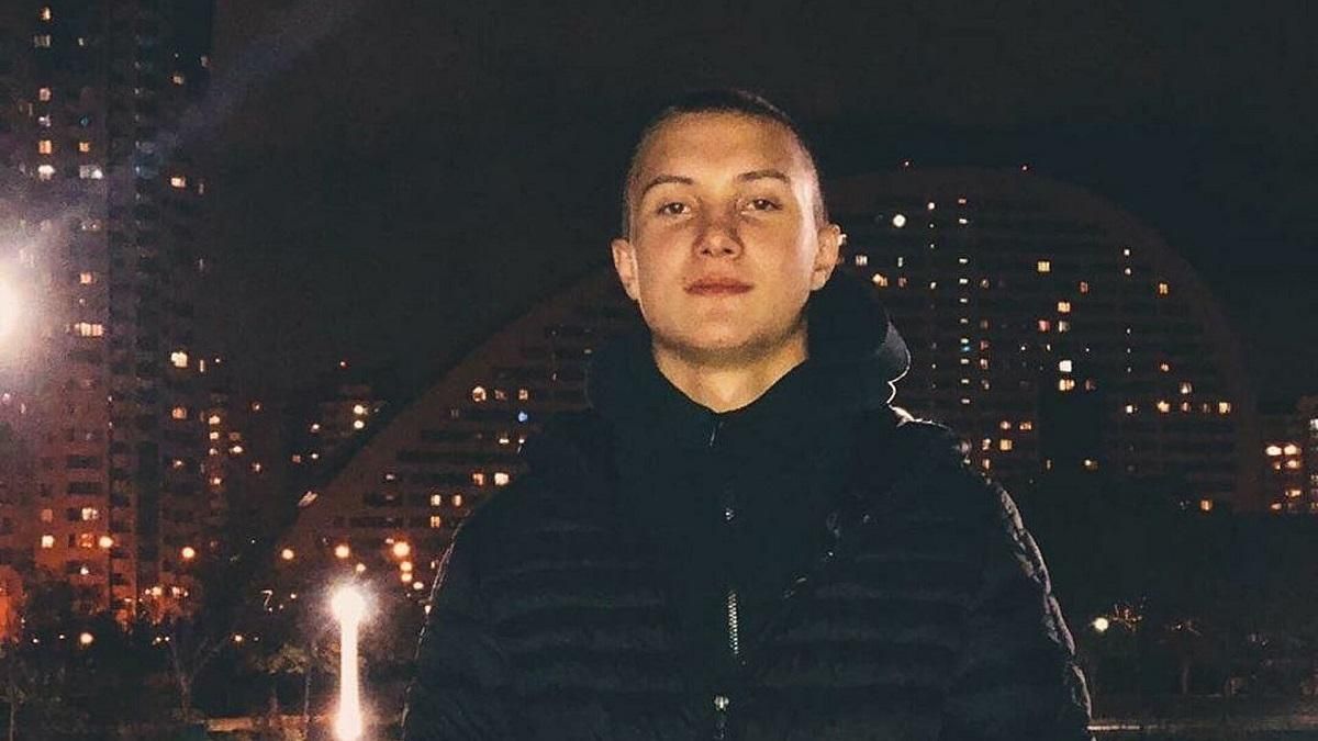 У Росії прямо під час матчу несподівано помер 18-річний футболіст