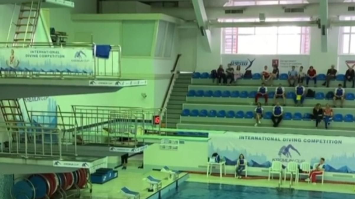 12-літній стрибун у воду вдарився головою об трамплін: він у комі у важкому стані 12-літній стрибун у воду вдарився головою об трамплін: він у комі у важкому стані