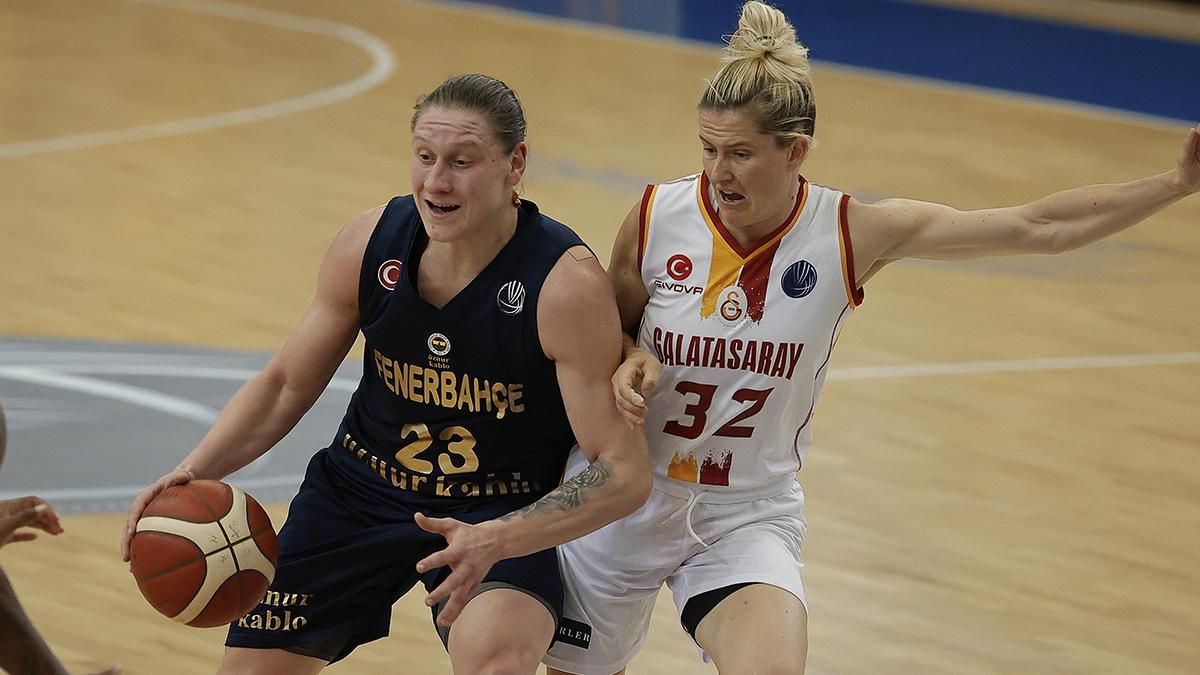 Украинка Алина Ягупова стала лучшей баскетболисткой Евролиги
