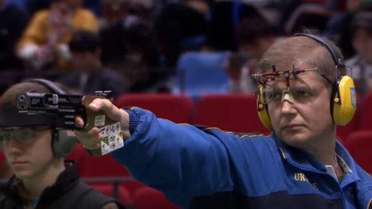 В Україні вакцинували першого спортсмена, який поїде на Олімпіаду-2020 В Україні вакцинували першого спортсмена, який поїде на Олімпіаду-2020