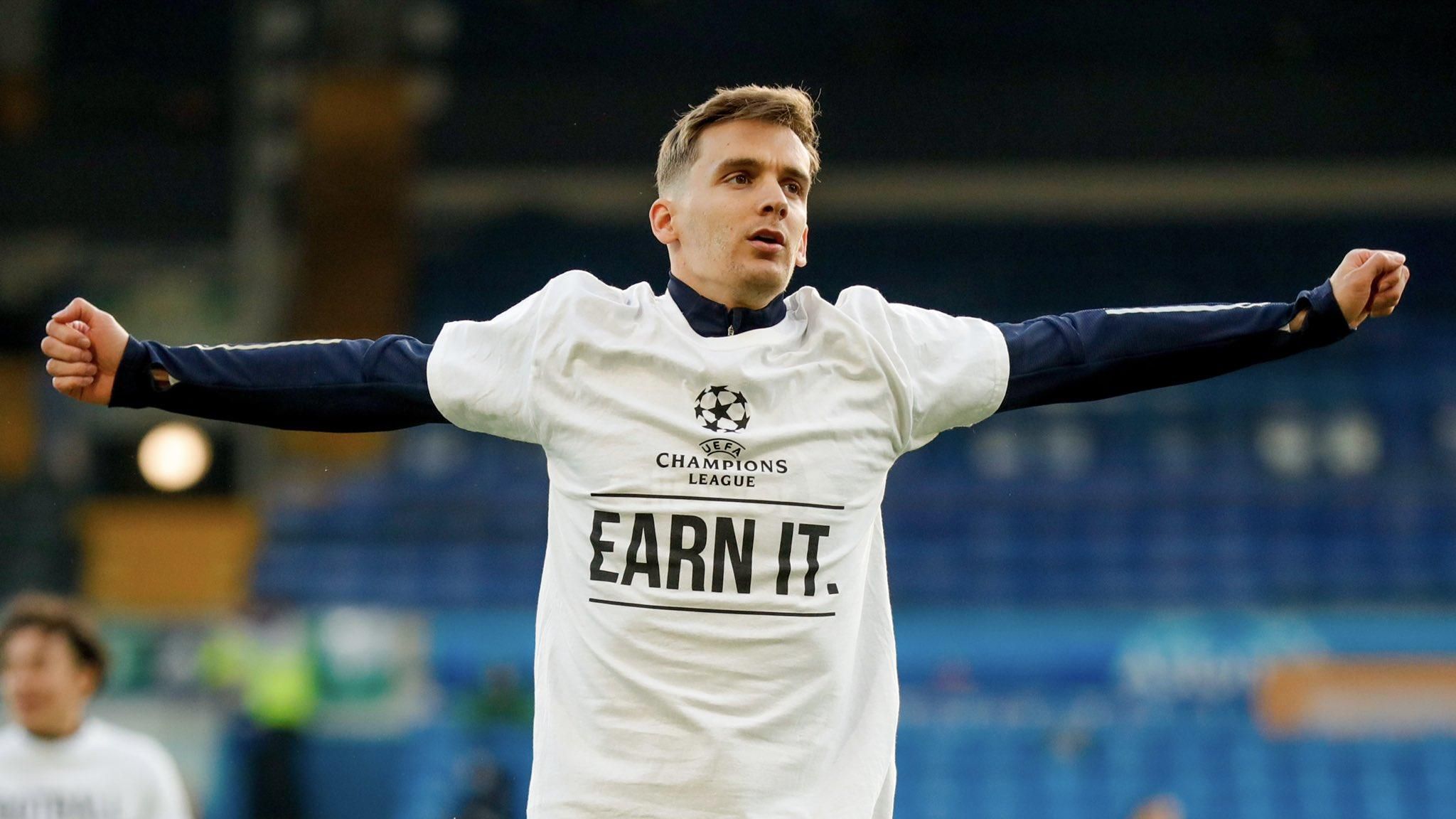 Футболісти Лідса "потролили" Ліверпуль перед матчем через створення Суперліги: фото Футболісти Лідса "потролили" Ліверпуль перед матчем через створення Суперліги: фото