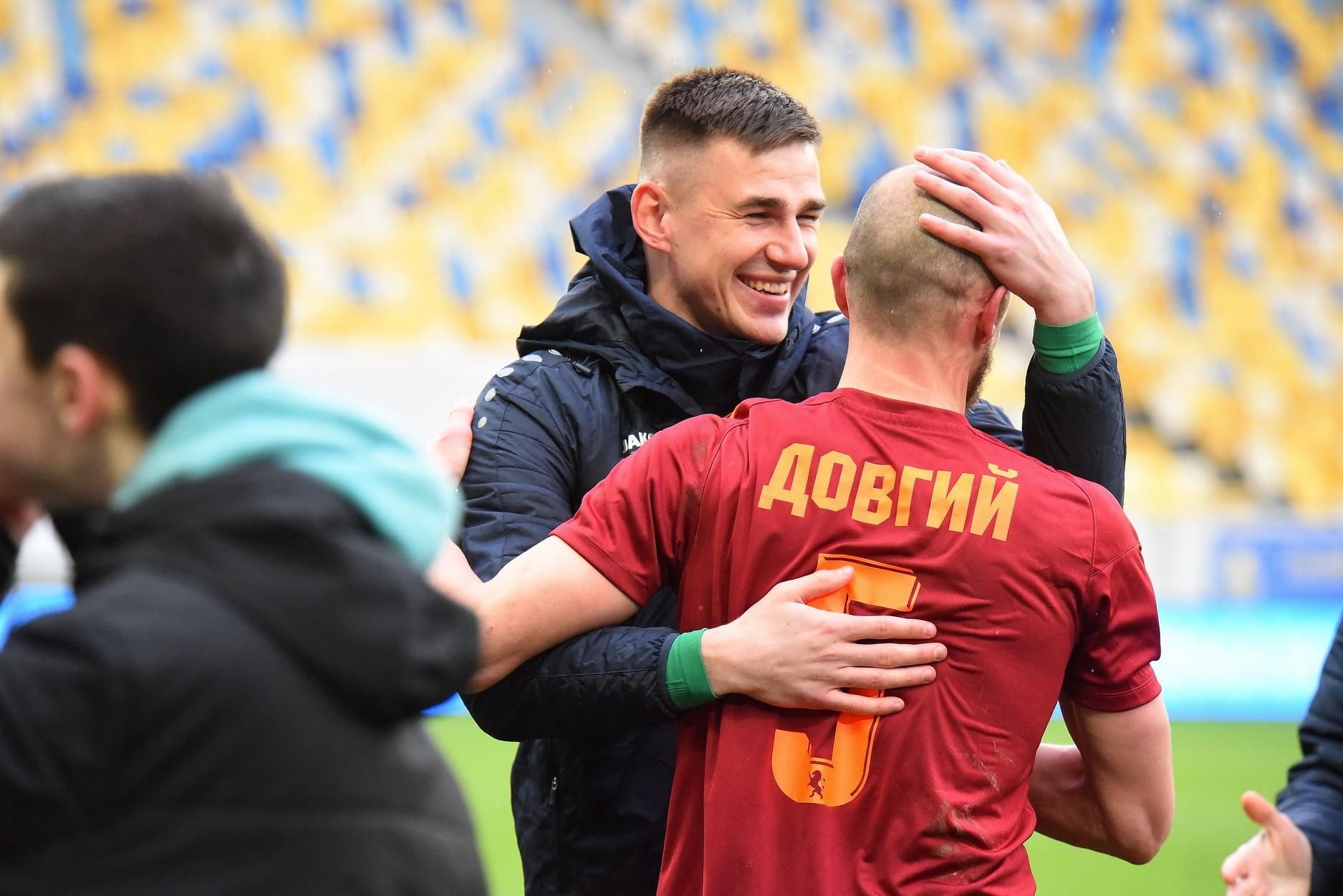 Захисник Минаю забив курйозний автогол, не влучивши по м'ячу: відео Захисник Минаю забив курйозний автогол, не влучивши по м'ячу: відео