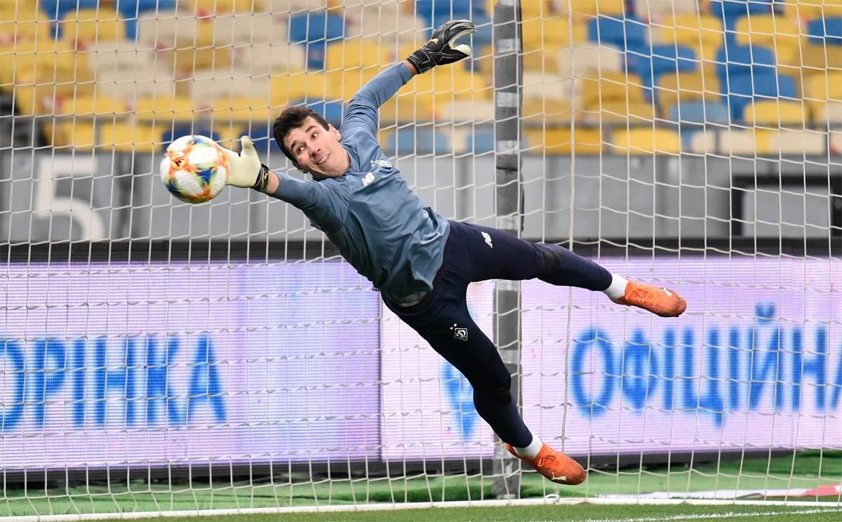 Руслан Нещерет терміново відправився на операцію в Мюнхен - причина Руслан Нещерет терміново відправився на операцію в Мюнхен - причина