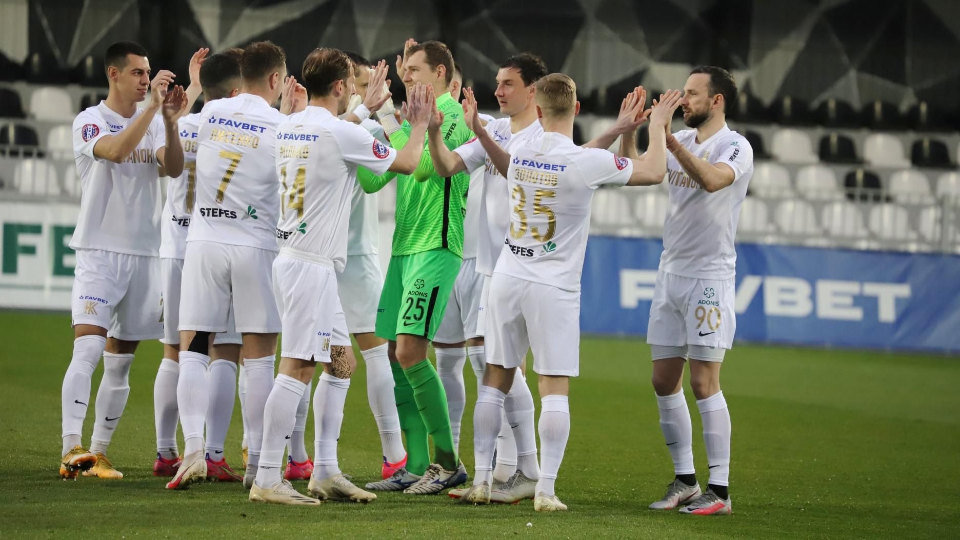 П'яний дебош футболістів Колоса у поїзді: нові деталі П'яний дебош футболістів Колоса у поїзді: нові деталі