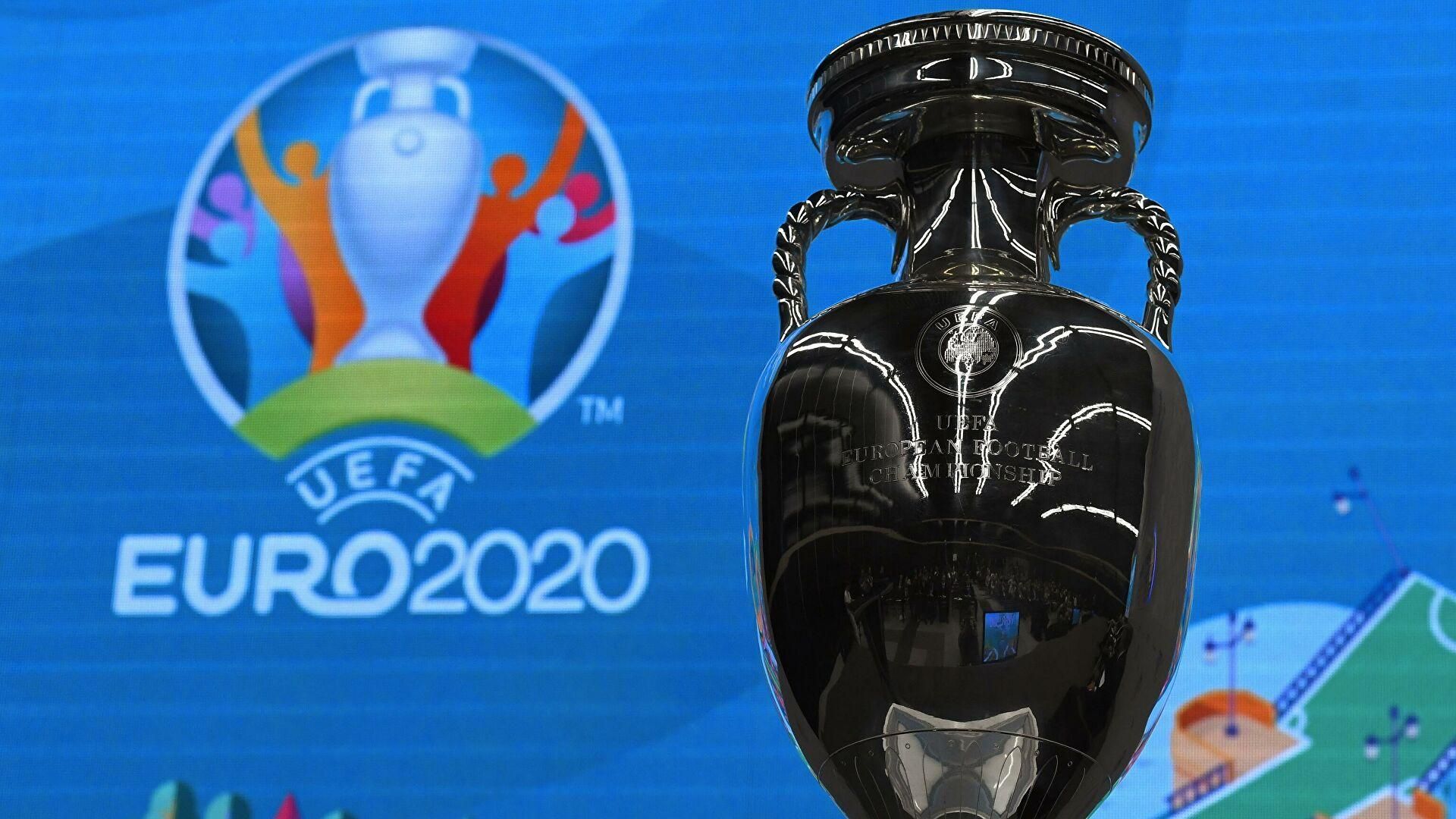 У Румунії ледь не розбили трофей Євро-2020 в прямому ефірі