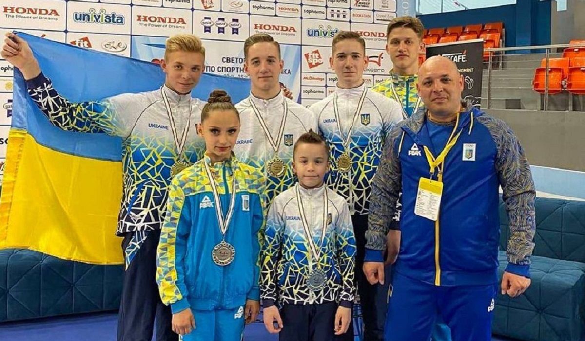 Збірна України зі спортивної акробатики здобула 4 нагороди у Болгарії