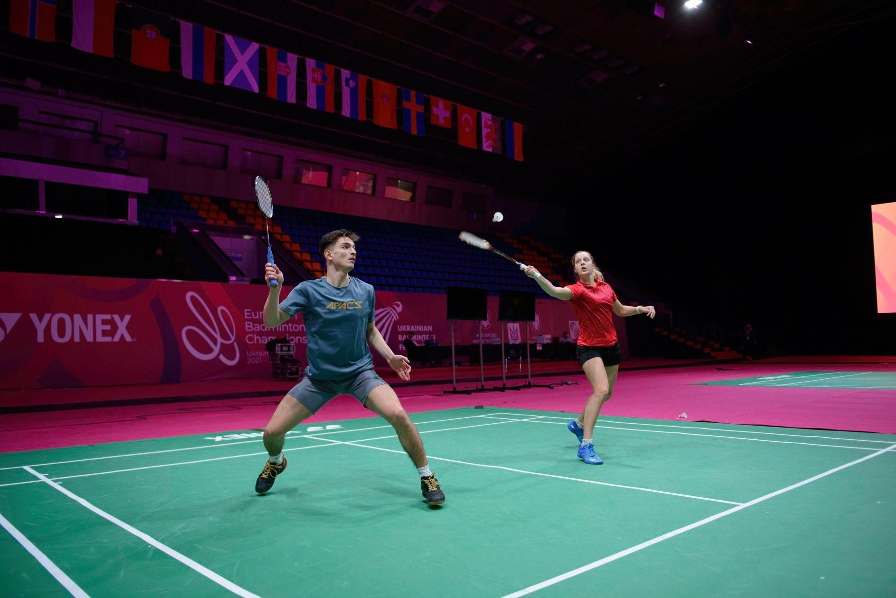 У Києві стартував чемпіонат Європи з бадмінтону У Києві стартував чемпіонат Європи з бадмінтону