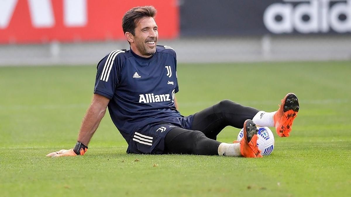 Динамо Киев интересуется Джанлуиджи Буффоном Динамо Киев интересуется Джанлуиджи Буффоном