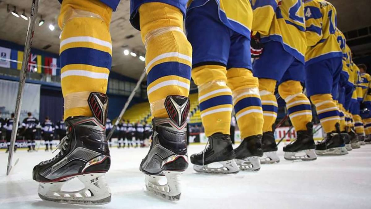 Хокеїсти Донбасу не прибули до збірної України, команді загрожують санкції