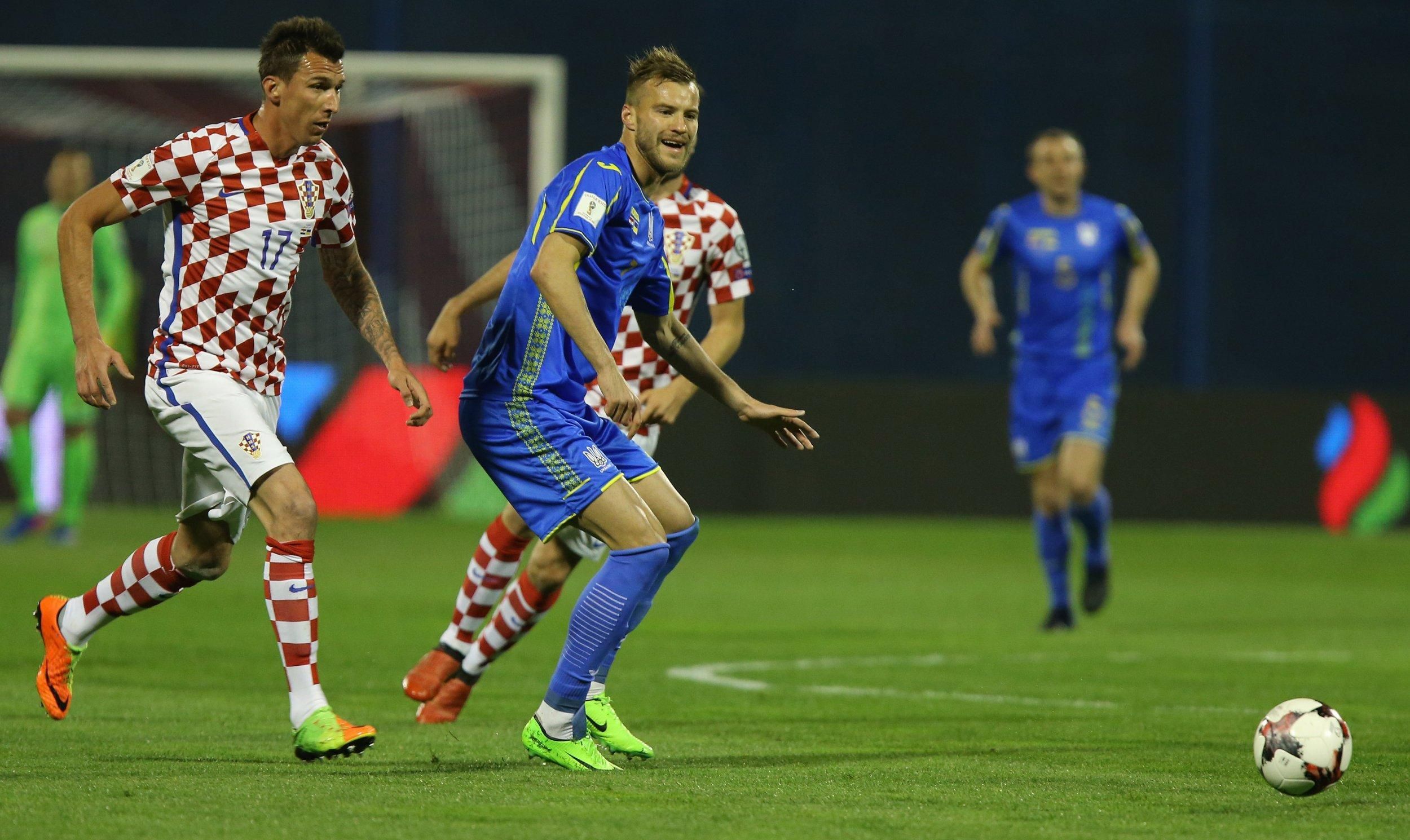 ПСЖ полювало за футболістом збірної України Ярмоленком ПСЖ полювало за футболістом збірної України Ярмоленком