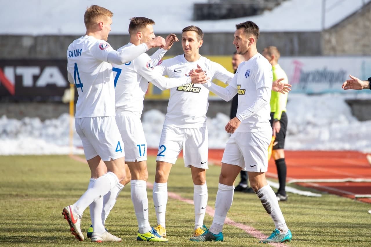 Десна готує масову чистку – одразу 12 футболістів покинуть команду Десна готує масову чистку – одразу 12 футболістів покинуть команду