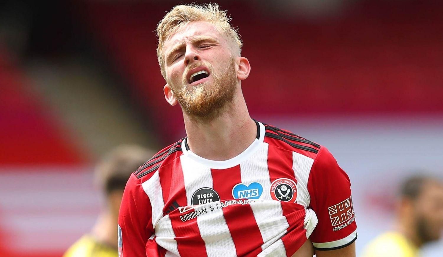 Олі Макберні напав на перехожого і розбив його телефон - відео Олі Макберні напав на перехожого і розбив його телефон - відео