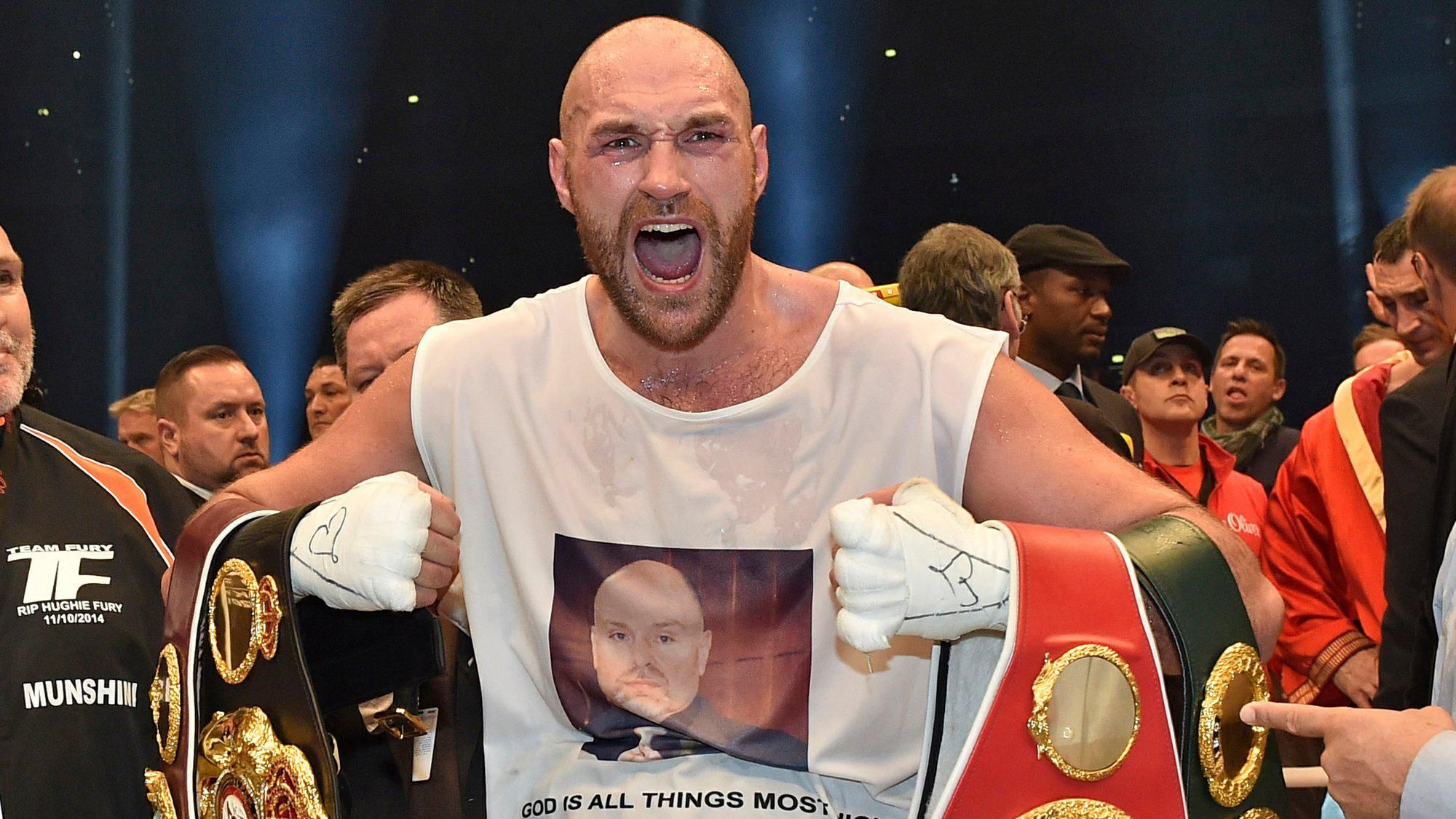 Тайсон Ф'юрі відмовляється підписувати контракт на бій з Ентоні Джошуа Тайсон Ф'юрі відмовляється підписувати контракт на бій з Ентоні Джошуа