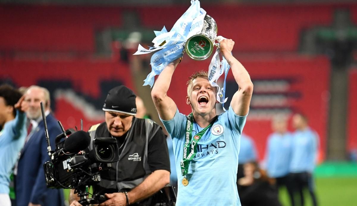 Зінченко ефектно святкує чемпіонство МанСіті в АПЛ – фото Зінченко ефектно святкує чемпіонство МанСіті в АПЛ – фото