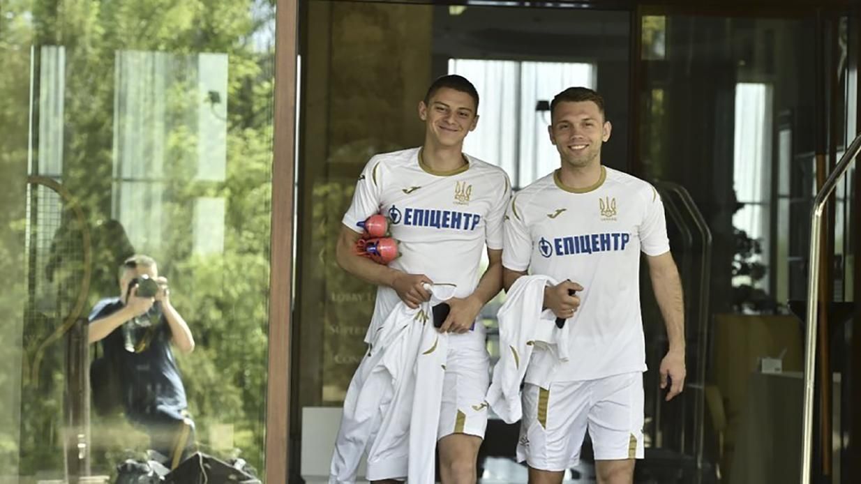 Сборная Украины провела тренировку в Харькове перед Евро-2020: фото Сборная Украины провела тренировку в Харькове перед Евро-2020: фото
