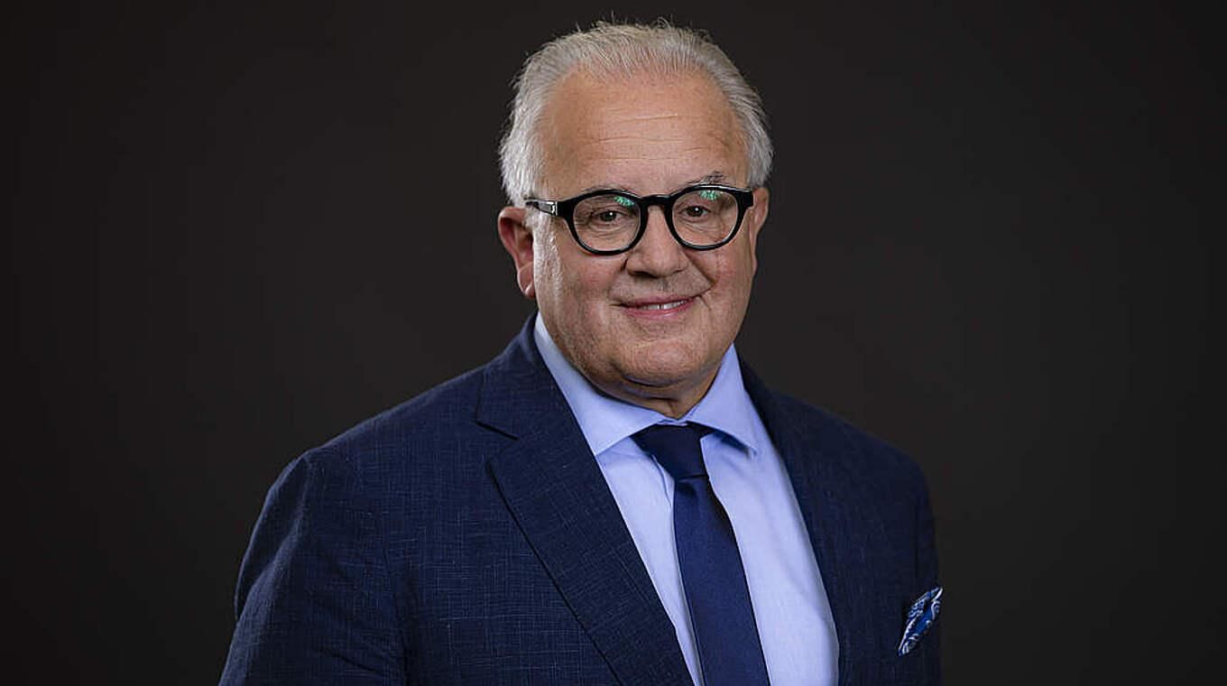 Фритц Келлер покинул пост главы Немецкого футбольного союза Фритц Келлер покинул пост главы Немецкого футбольного союза