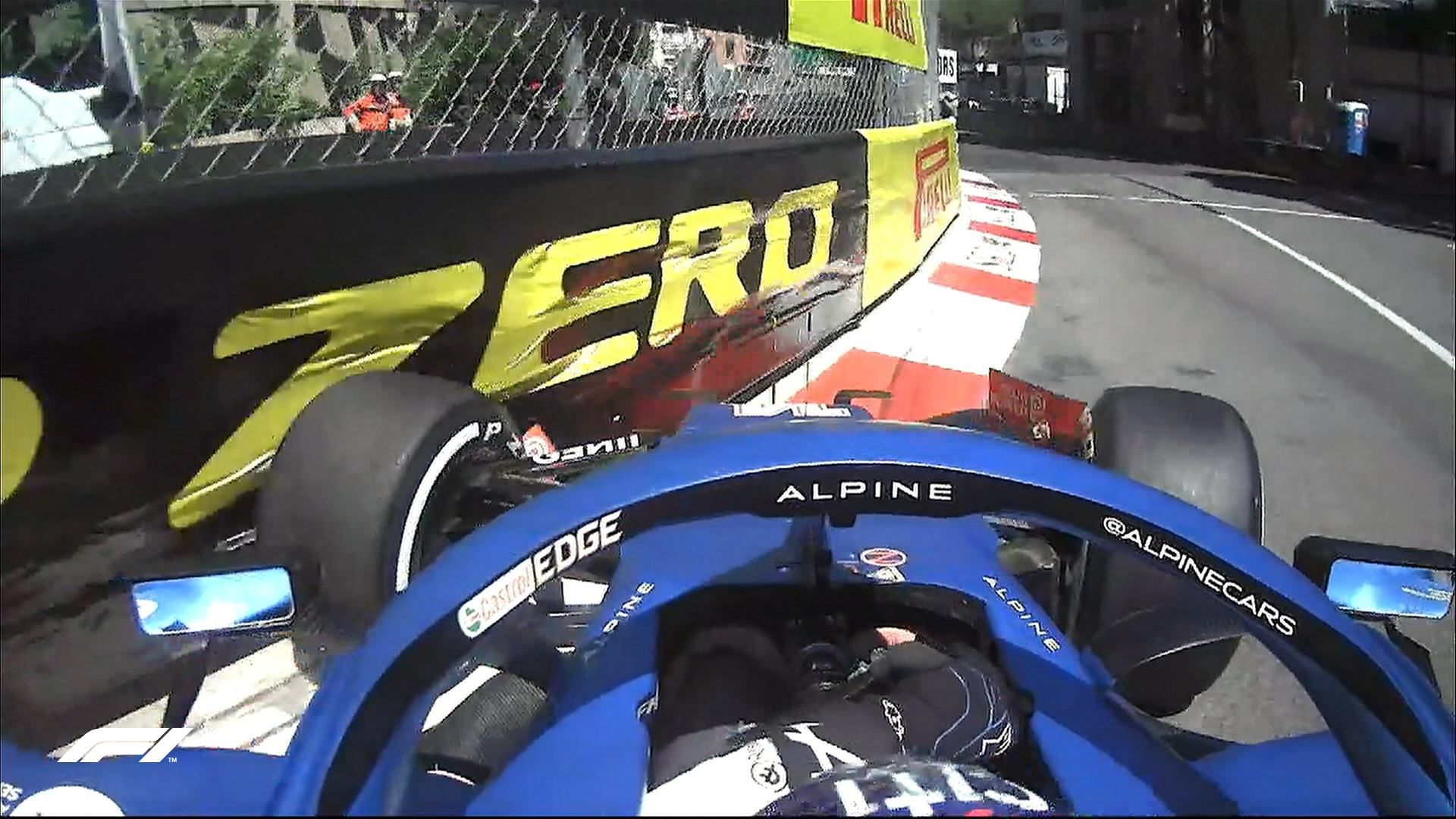 Фернандо Алонсо заехал в стену во время практики Гран-при Монако: видео