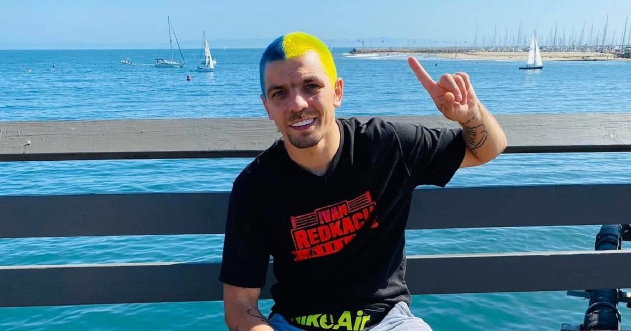 Бей бомжей и тех, кому под 40 лет, – перепалка Редкача и Беринчика Бей бомжей и тех, кому под 40 лет, – перепалка Редкача и Беринчика