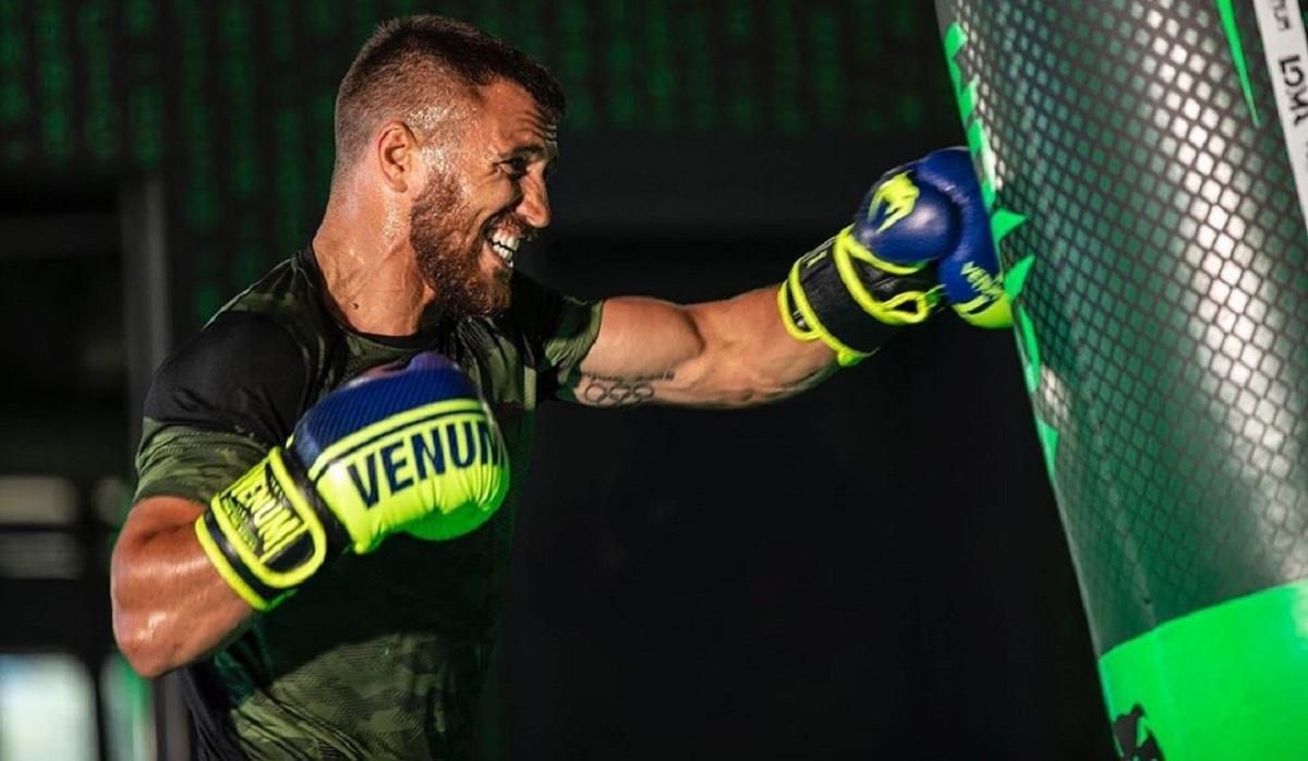 Ломаченко намекнул, что может подписать контракт с UFC Ломаченко намекнул, что может подписать контракт с UFC