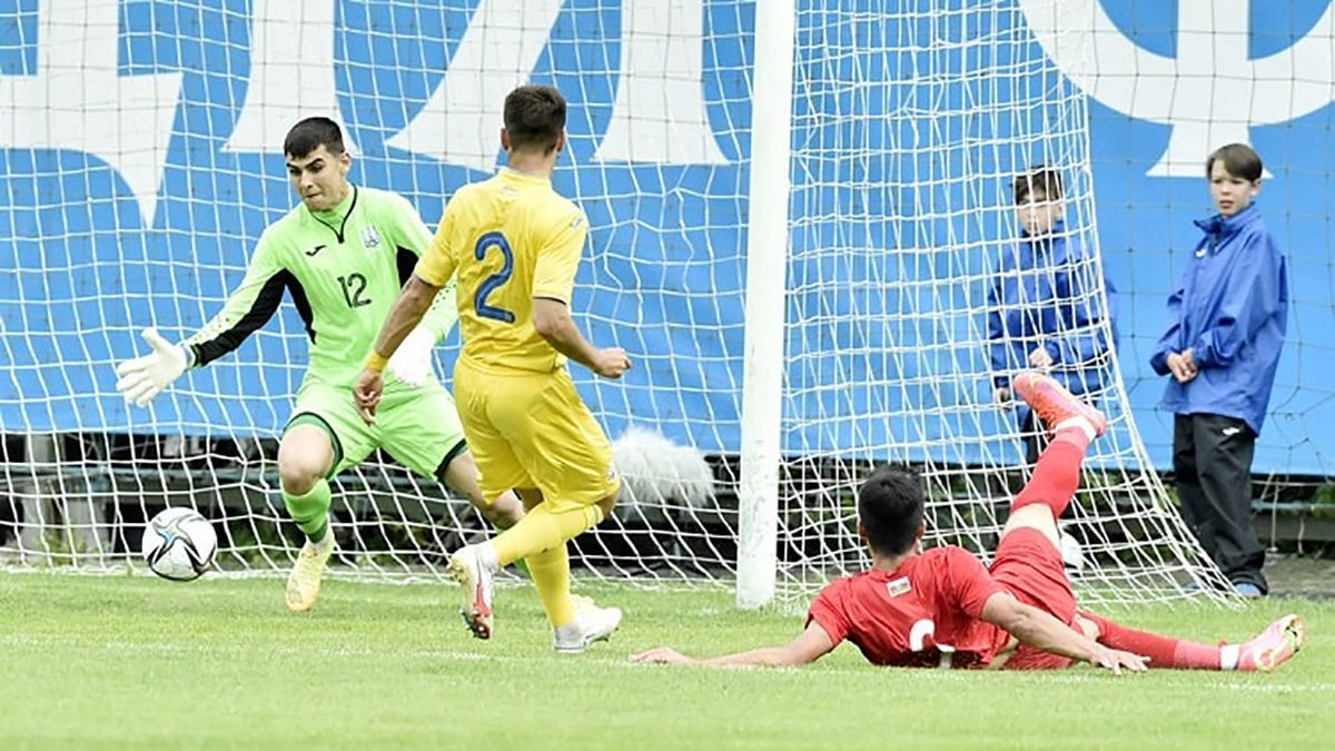 Молодежная сборная Украины с поражения Азербайджану стартовала на турнире имени Лобановского