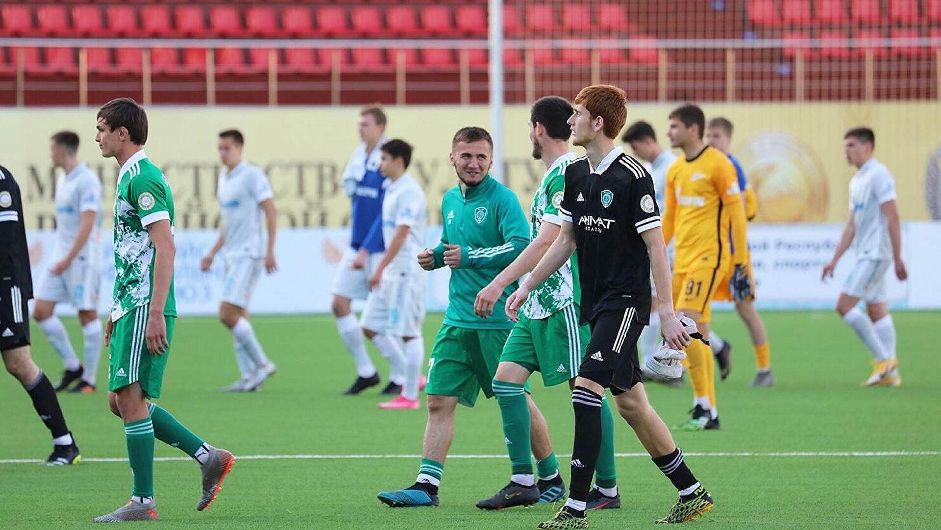 Матч чемпіонату Росії Ахмат – Локомотив завершився бійкою - відео Матч чемпіонату Росії Ахмат – Локомотив завершився бійкою - відео