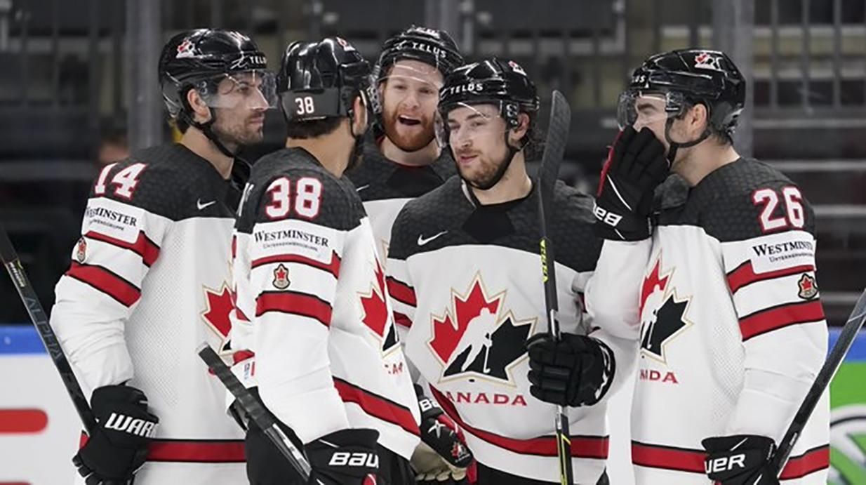 ЧМ по хоккею-2021: Канада уничтожила Италию, Швейцария разгромила Беларусь