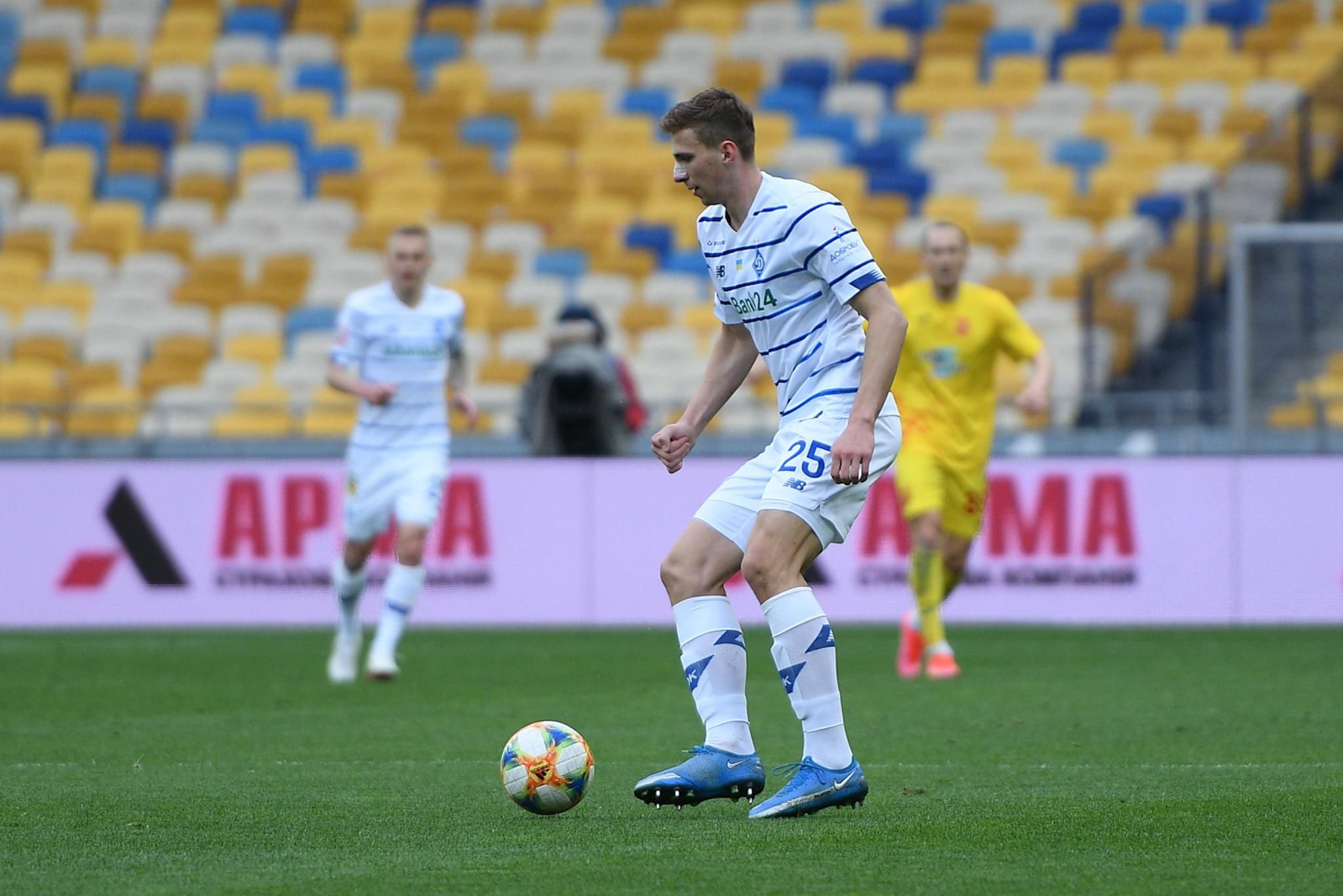 Динамо не отримувало від Челсі запит про трансфер Забарного Динамо не отримувало від Челсі запит про трансфер Забарного