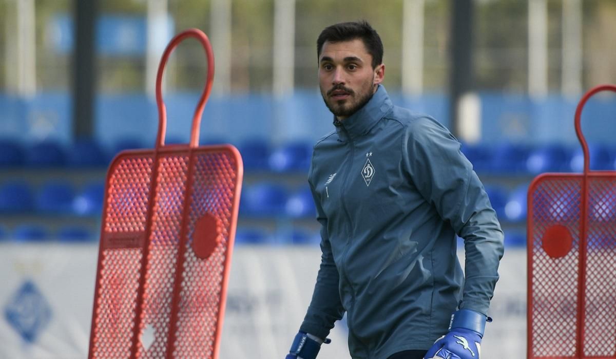 Клубы Франции охотятся на голкипера Динамо Бущаном Клубы Франции охотятся на голкипера Динамо Бущаном