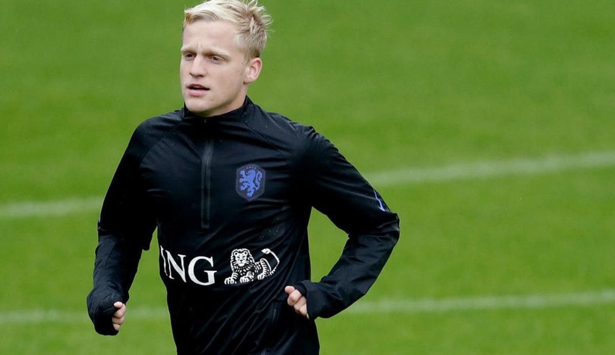 Нідерланди втратили гравця МЮ перед матчем Україною на Євро-2020 Нідерланди втратили гравця МЮ перед матчем Україною на Євро-2020