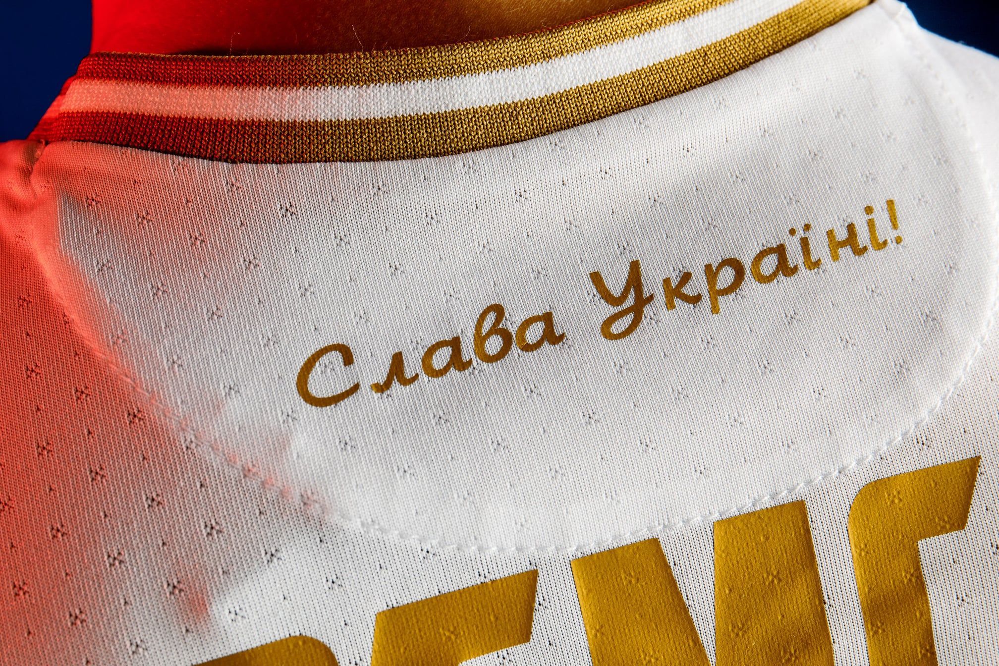 "Слава Украине": как россияне трижды боролись с этим лозунгом в футболе и проиграли