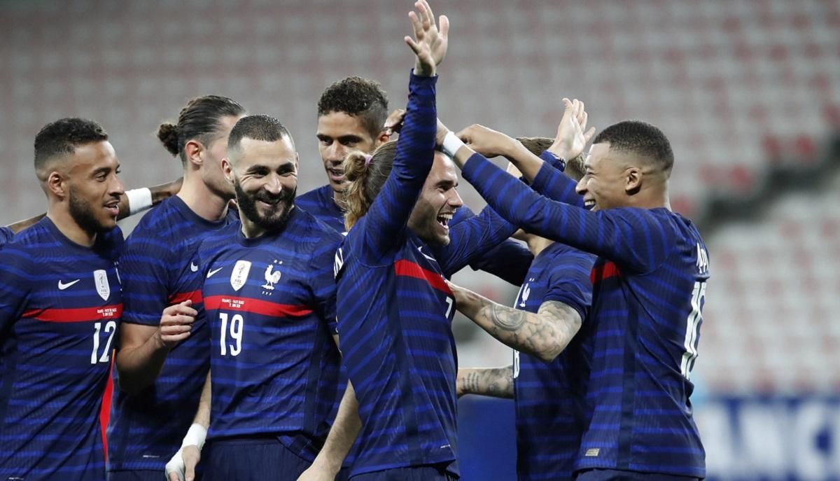 Гризманн забил за Францию сумасшедший гол в прыжке через себя – видео Гризманн забил за Францию сумасшедший гол в прыжке через себя – видео