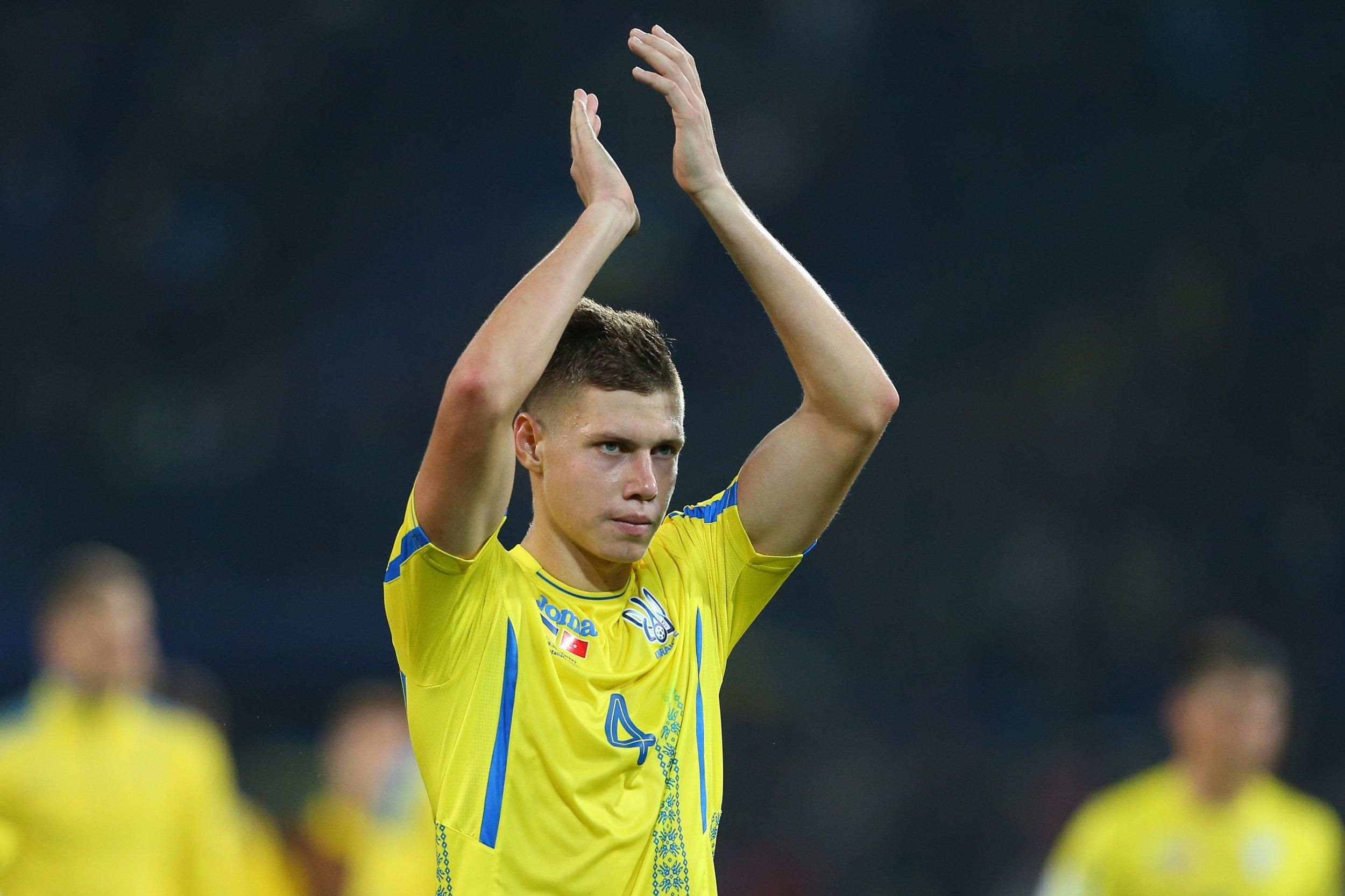 Наполі хоче купити гравця збірної України Миколу Матвієнка Наполі хоче купити гравця збірної України Миколу Матвієнка