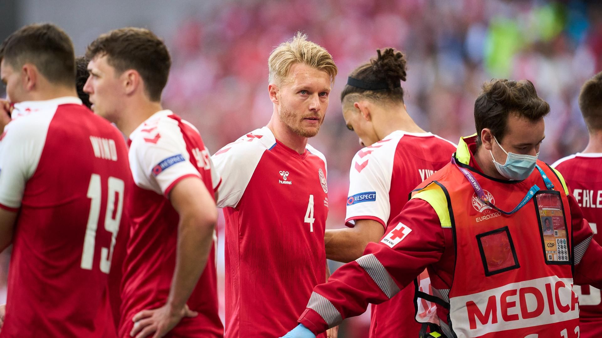 Герой футбольного дня: капитан сборной Дании Симон Кьер и его спасение Кристиана Эриксена