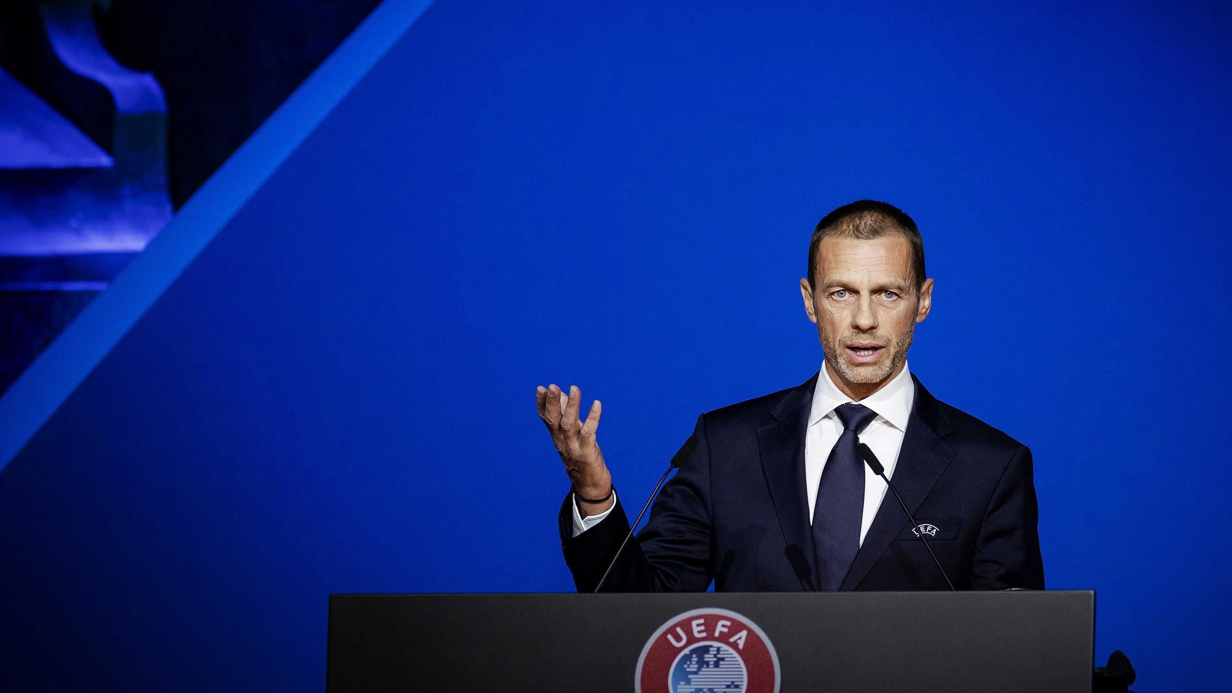 УЕФА отказался проводить турниры в Беларуси УЕФА отказался проводить турниры в Беларуси