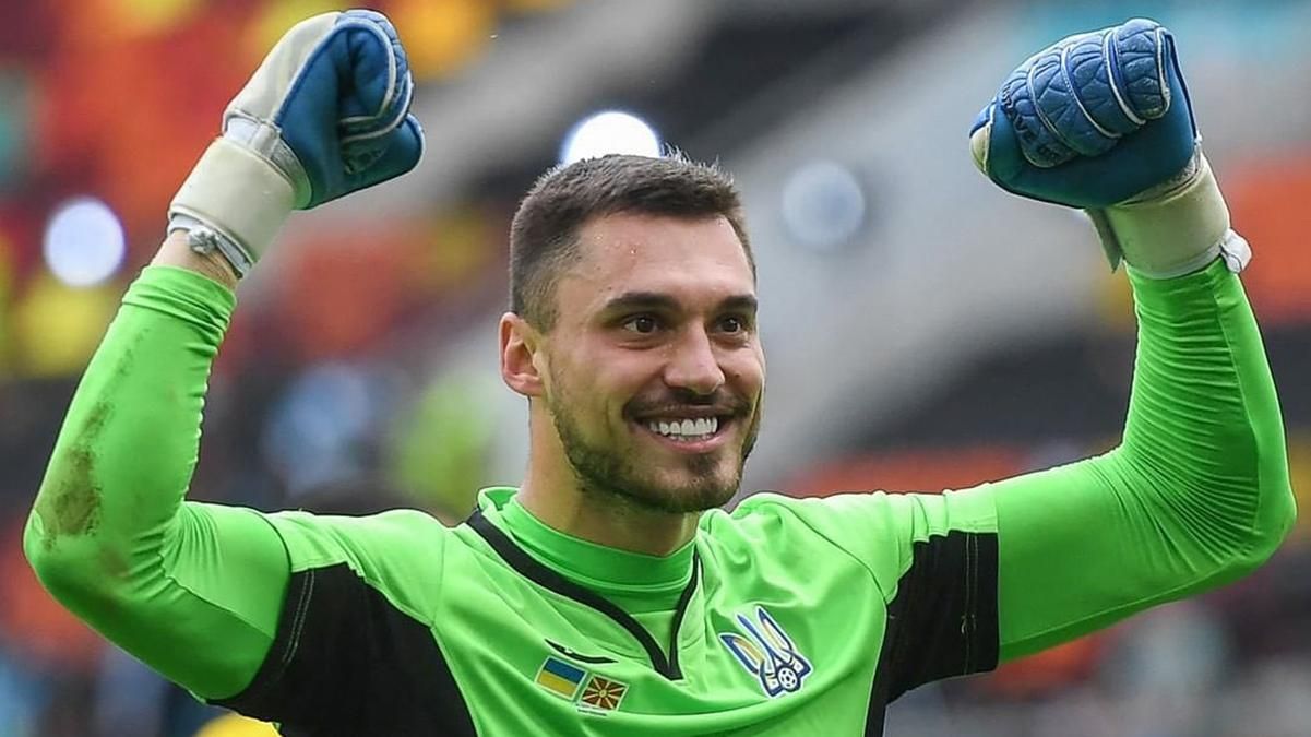 Бущан прокомментировал ситуацию с переходом в другой клуб после Евро-2020 Бущан прокомментировал ситуацию с переходом в другой клуб после Евро-2020