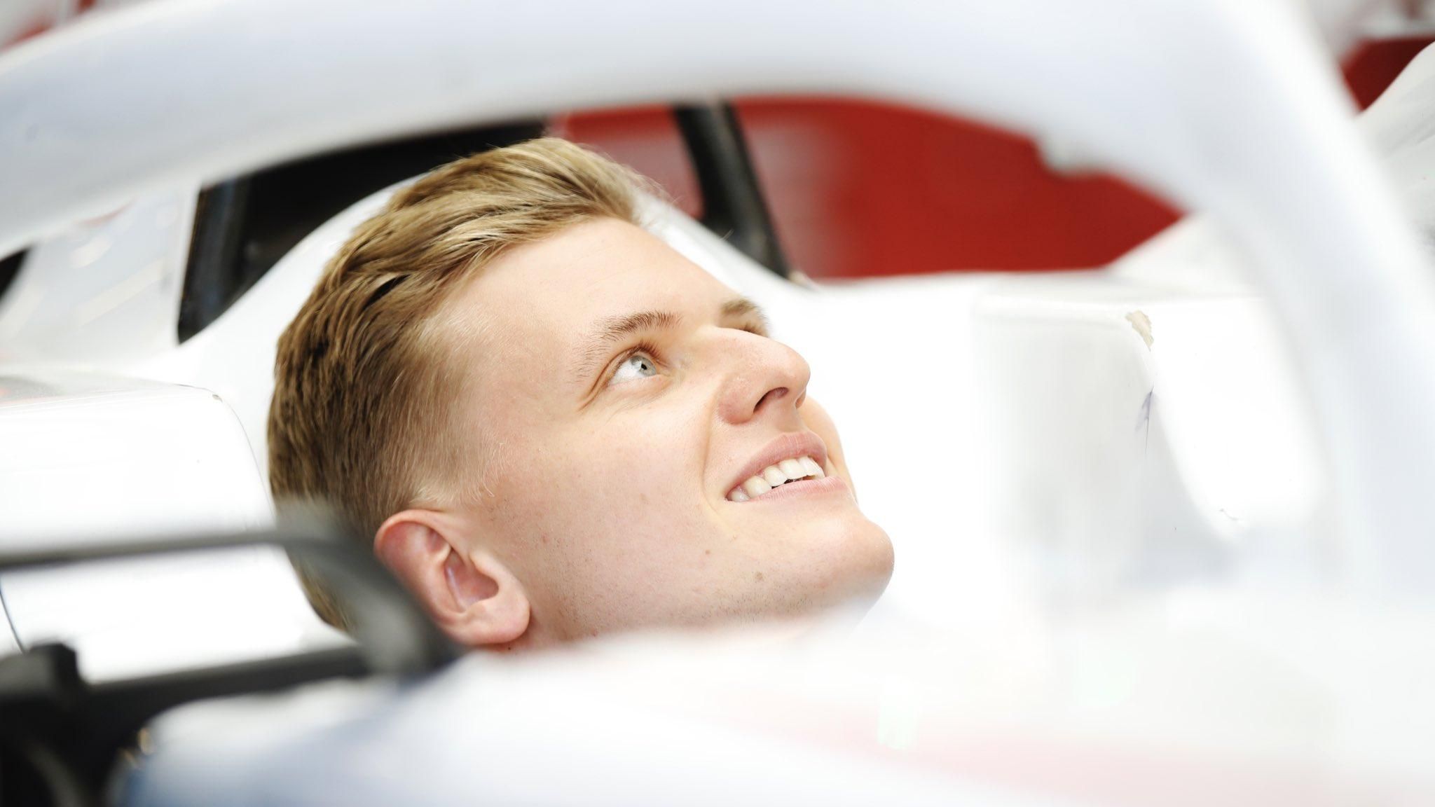 Формула 1: результаты квалификации Гран-при Франции 2021 Формула 1: результаты квалификации Гран-при Франции 2021